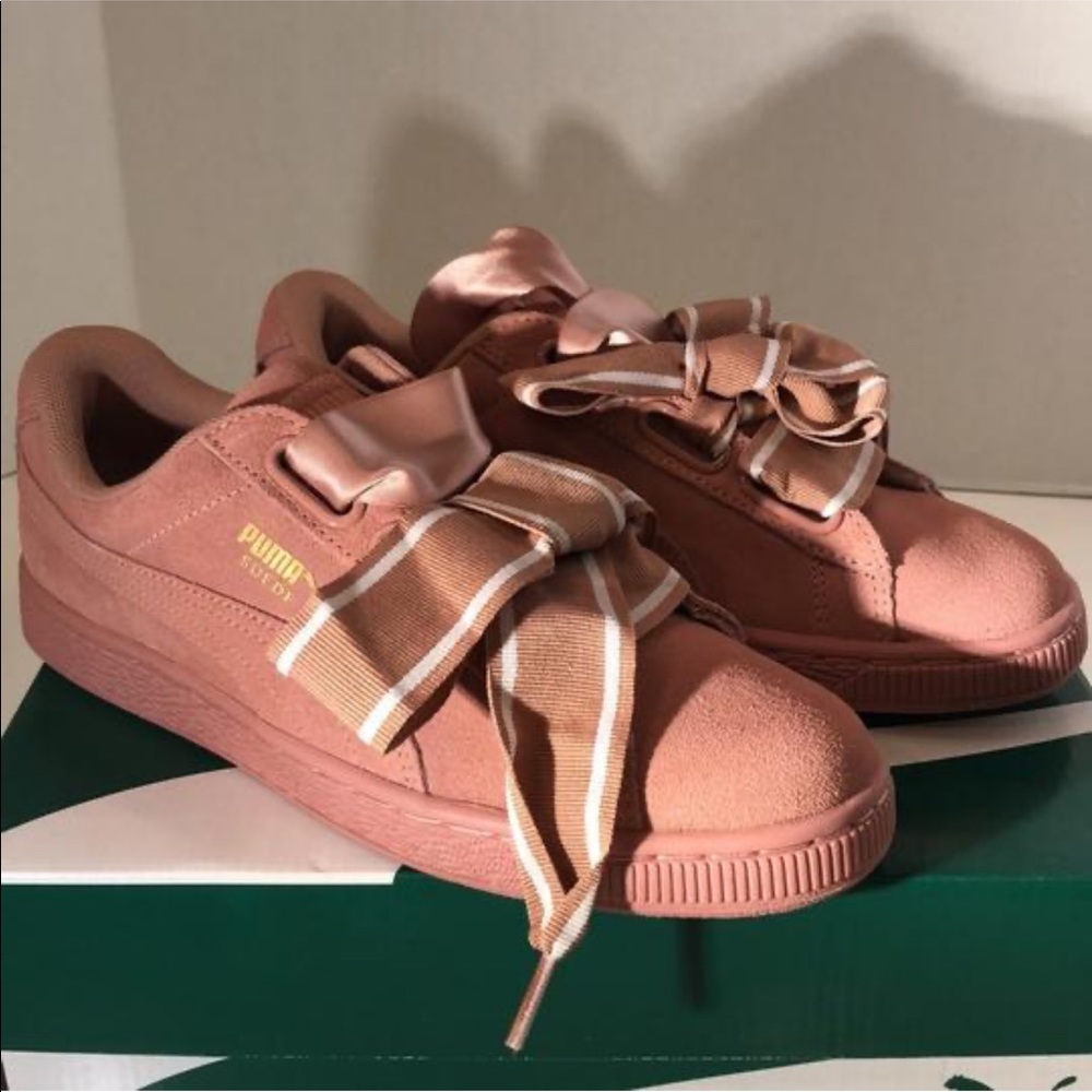 Puma Women’s sneakers